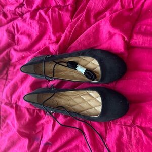 Brand new. Never worn. No box. Jessica Simpson ballet flats
